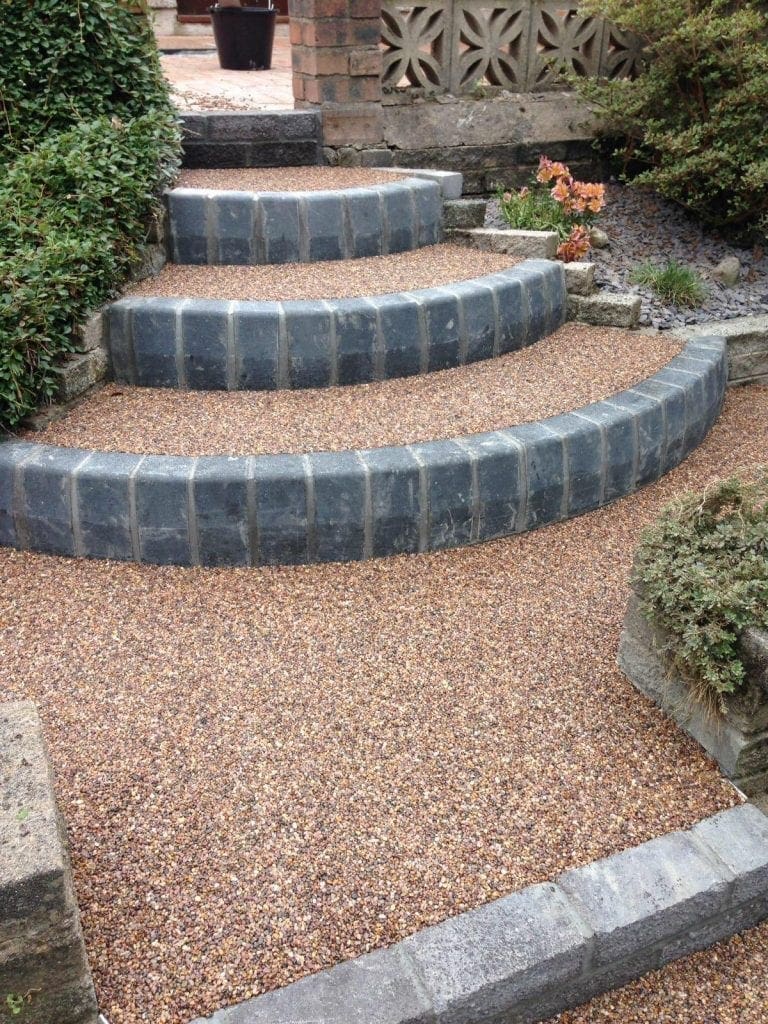 resin bound garden area with steps